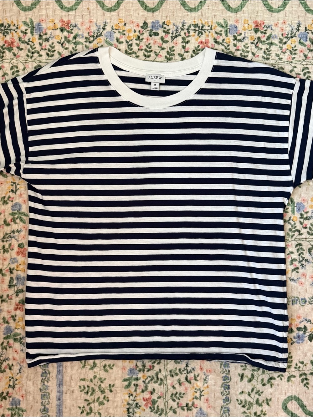 J.Crew & Gap 9-shirt bundle - Picture 3 of 10